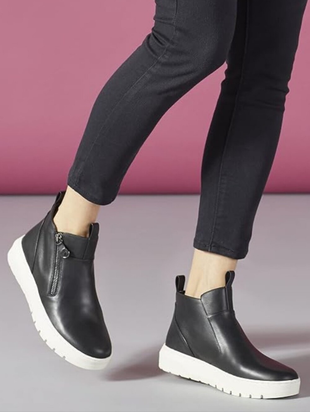Vionic Brinkely Black Leather Zip-Detail High-Top Sneaker Boots Sz 6.5